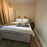 Compact And Friendly Price Room