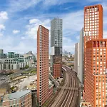18Th Floor Luxury 2 Bedroom, 2 Bathroom Sky View With Rooftop Access & Gym! Unbeatable Experience & Extreme Value!