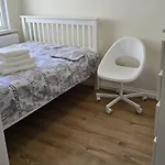 Private Rooms Near Hither Green Station
