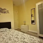 Private Rooms Near Hither Green Station