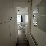 Cozy 1-Bed Flat In Brixton