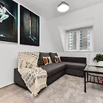 1 Bed Apartment- Finsbury Park D