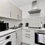 1 Bed Apartment- Finsbury Park D