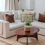 Peacefully Set 2Br Apt Near Beautiful Dulwich Park