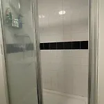 Spacious Room In Central