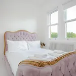 Huge 5 Storey 4 Bed Terraced Family Home In Queens Park
