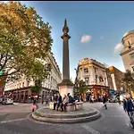 Flat For 4 In Piccadilly, Soho Vre