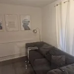 Modern Cozy One Bedroom Flat