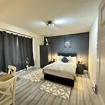 Marble Arch Beautiful Family Apartment