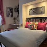 Maria