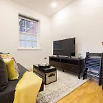 Wild Roses Serviced Apartments - Angel