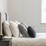 Cozy And Spacious Full Size Flat