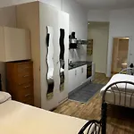 Manor Rooms