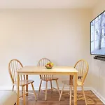 3 Bedroom Maisonette In Belsize Park, Hampstead With Private Entrance