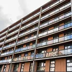 Modern One-Bed Apartment, Hallsville Rd London