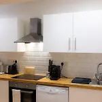 The Maddox - Serviced Apartments