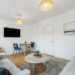 The Hoxton Nest - Stylish 1 Bed Shoreditch Flat