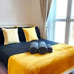 Big Studio With View To Park In Camden Kings Cross