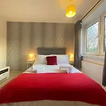 Comfortable Flat Near To Central London