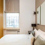 Space Aparthotel