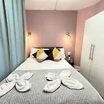 London Eye Beautiful Family Apartment