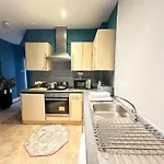 London Eye Beautiful Family Apartment
