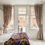 2 Bdr Mayfair & Selfridges Lux Pad