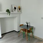 Spacious 5-Bedroom, 4-Bathroom Home In Central London Zone 1