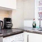 SIAC Paddington Marble Arch 4