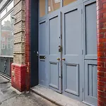 Blueground Clerkenwell Furnished Ready Lon-605
