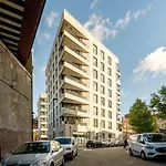 Modern 1-Bed Flat In Brixton