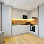 New Apartment In Kensington -2 Bedrooms 2 Baths