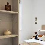 New Apartment In Kensington -2 Bedrooms 2 Baths