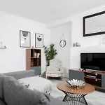 Modern Kensington Apartments