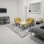 Funky Flat Nr Central London
