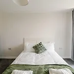 1 Bedroom Apartment In Tottenham 20 Mins To Central London & City