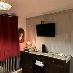 Lovely Double Bedroom In Rotherhithe