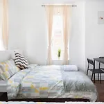 Shoreditch Rooms Near Tower Bridge