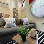 Wonderful 2 Bed Flat In Fulham