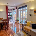 The Cozy Lambeth