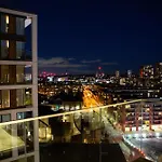 Luxury 1 Bedroom With Riverview