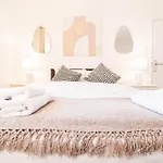 Stylish 3-Bedroom Maisonette In Clapham