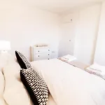 Stylish 3-Bedroom Maisonette In Clapham