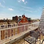Cheval Harrington Court At South Kensington