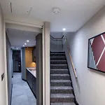 Doubletree By Hilton London Victoria