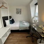 Euston Central Private Bedrooms 119A 4-7