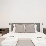 New Listing! 2Br Flat, Battersea Park Station 5 Mn