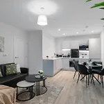 Luxury Two Bed Apartment Near The 02 Arena