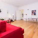 Unique Bright Apartment With Private Balcony
