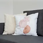 Modern 1-Bedroom Stockwell Apartment 15 Mins To Central London - Perfect Base For Exploring London